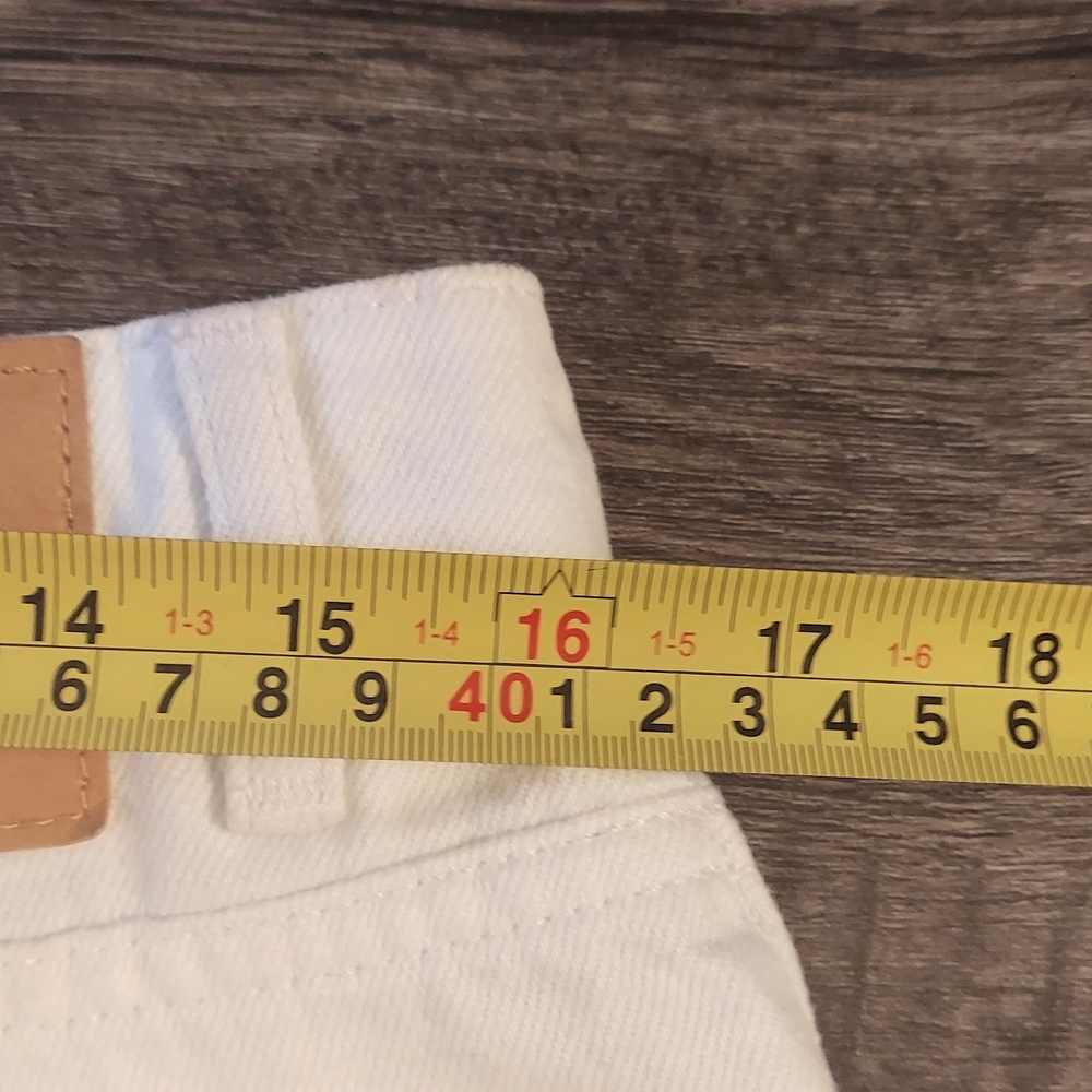 Women's BDG White Mini Skirt Size Large - Picture 4 of 5
